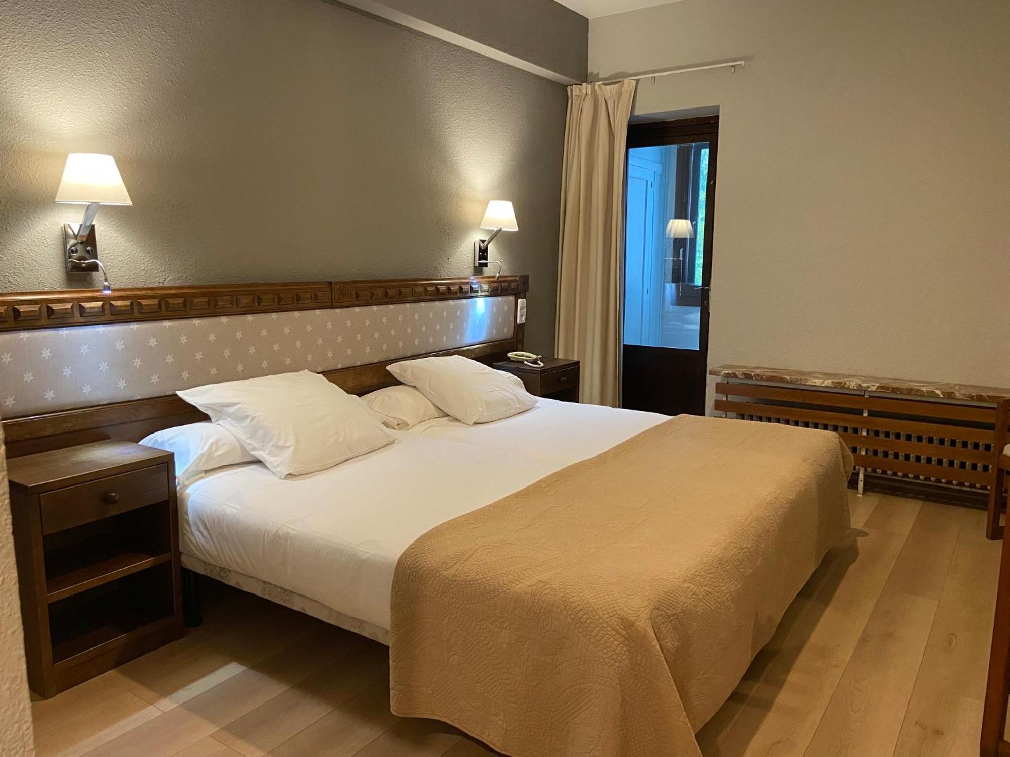 Hotel Edelweiss Candanchú Szoba fotó
